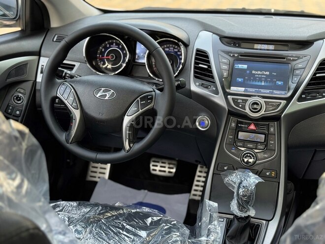 Hyundai Elantra 2015, 167,263 km - 1.8 l - Gəncə