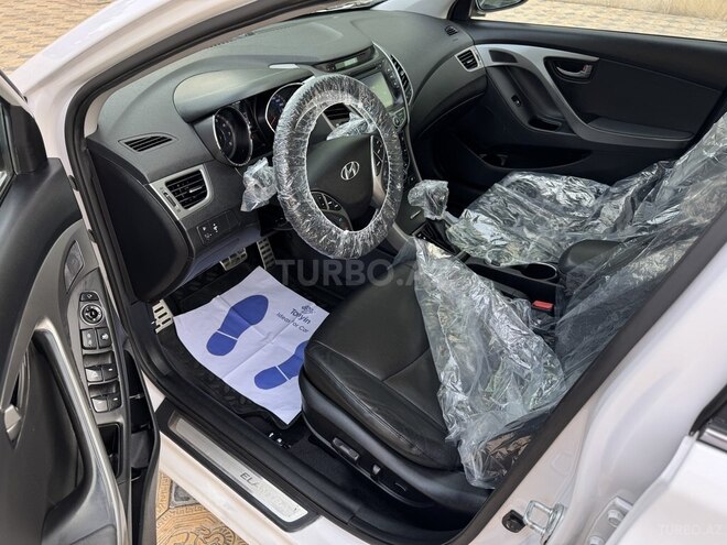 Hyundai Elantra 2015, 167,263 km - 1.8 l - Gəncə