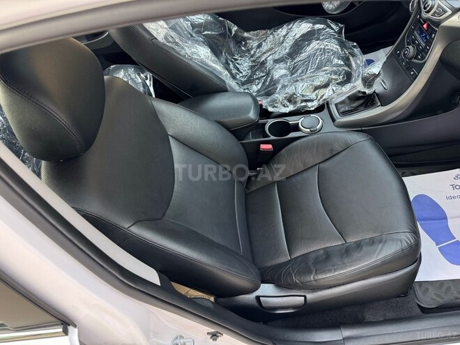 Hyundai Elantra 2015, 167,263 km - 1.8 l - Gəncə