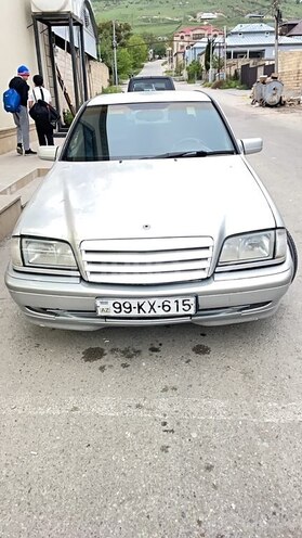 Mercedes C 180 2000, 280,000 km - 1.8 л - Bakı