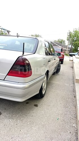 Mercedes C 180 2000, 280,000 km - 1.8 л - Bakı
