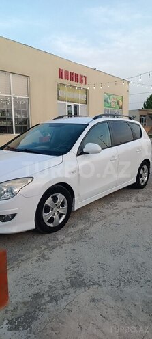 Hyundai i30 2010, 266,500 km - 1.6 l - Yevlax