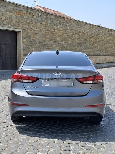 Hyundai Elantra 2017, 18,700 km - 2.0 l - Bakı