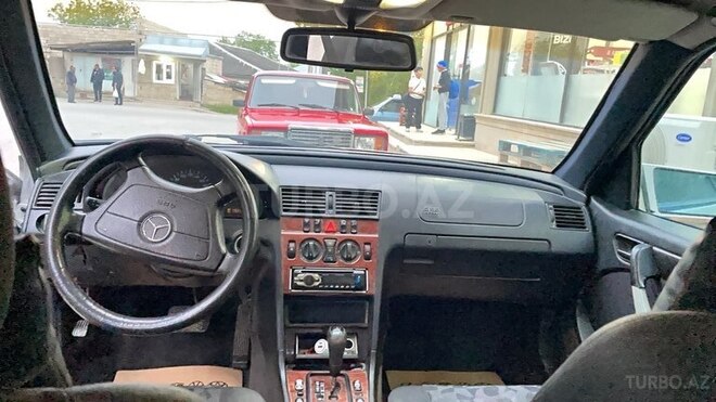 Mercedes C 180 2000, 280,000 km - 1.8 л - Bakı