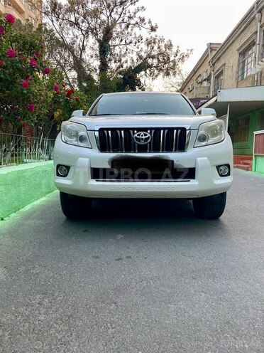 Toyota Land Cruiser Prado 2010, 206,000 km - 2.7 л - Bakı