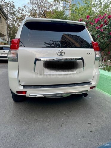 Toyota Land Cruiser Prado 2010, 206,000 km - 2.7 л - Bakı