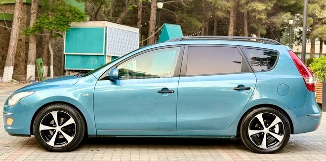 Hyundai i30 2009, 235,427 km - 1.4 l - Bakı