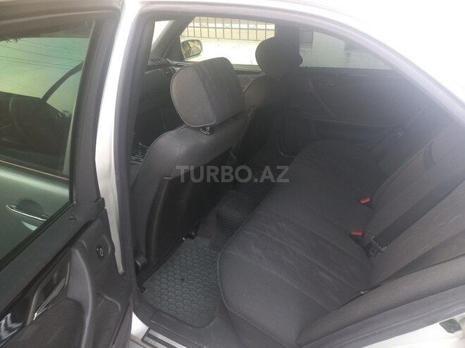Mercedes E 220 d 2001, 410,000 km - 2.2 l - Ağdaş