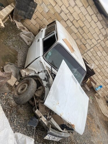 LADA (VAZ) 2104 2002, 50,000 km - 1.6 l - Bakı
