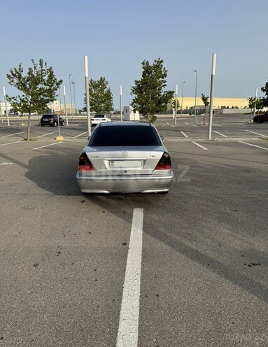Mercedes C 220 d 1998, 425,800 km - 2.2 l - Bakı