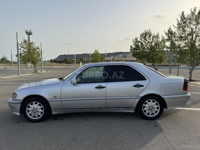 Mercedes C 220 d 1998, 425,800 km - 2.2 l - Bakı