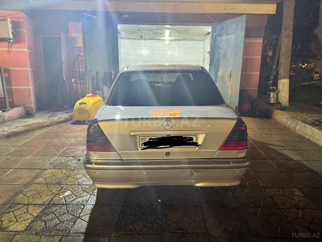 Mercedes C 240 1999, 471,613 km - 2.4 l - Bakı