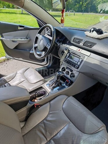 Volkswagen Passat 2005, 202,000 km - 2.0 л - Zaqatala