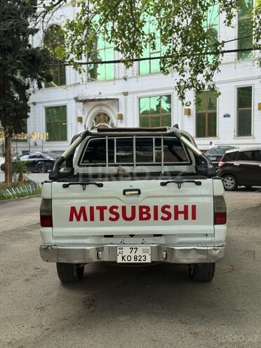 Mitsubishi L200 2000, 360,000 km - 2.5 l - Bakı