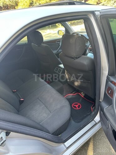 Mercedes E 220 d 2001, 500,000 km - 2.2 l - Bakı