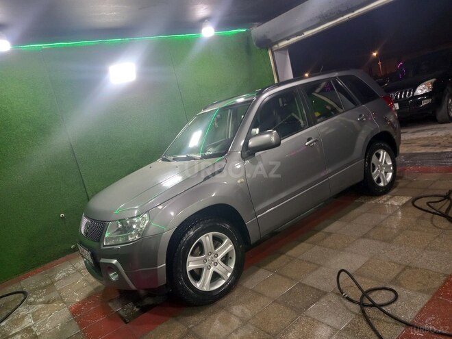 Suzuki Grand Vitara 2008, 122,000 km - 2.0 l - Qusar