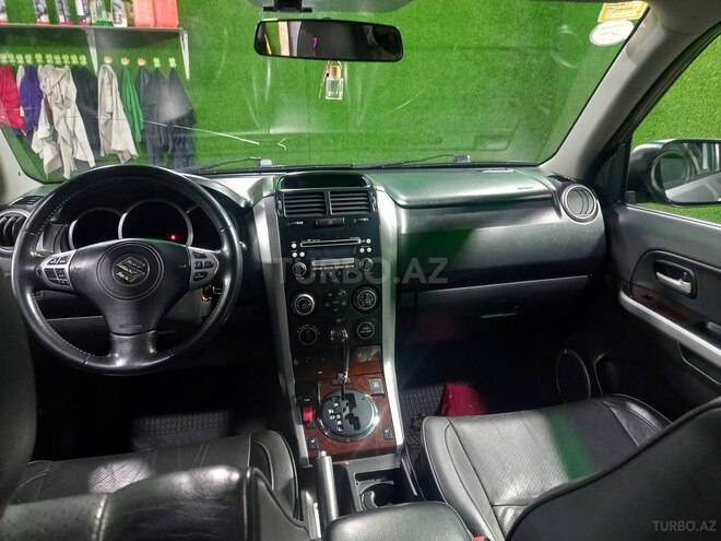 Suzuki Grand Vitara 2008, 122,000 km - 2.0 l - Qusar