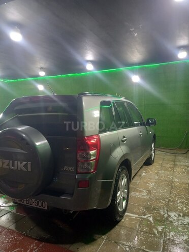 Suzuki Grand Vitara 2008, 122,000 km - 2.0 l - Qusar