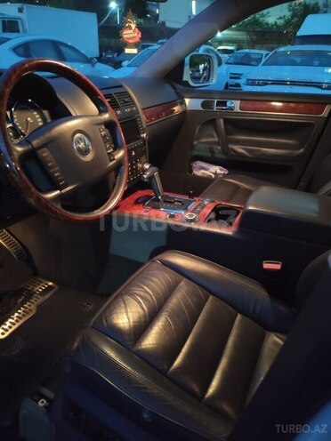 Volkswagen Touareg 2006, 164,587 km - 4.2 л - Bakı