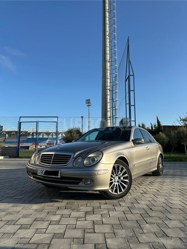 Mercedes E 320 2003, 272,000 km - 3.2 l - Bakı
