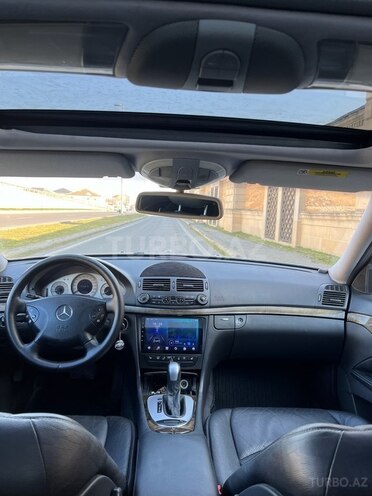 Mercedes E 320 2003, 272,000 km - 3.2 l - Bakı
