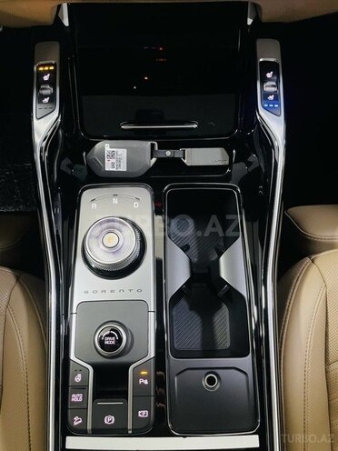 Kia Sorento 2023, 19,000 km - 1.6 l - Bakı