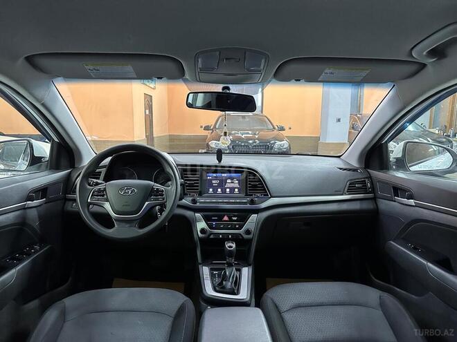 Hyundai Elantra 2018, 238,558 km - 2.0 л - Xırdalan