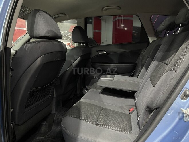 Hyundai i30 2010, 250,000 km - 1.6 л - Bakı