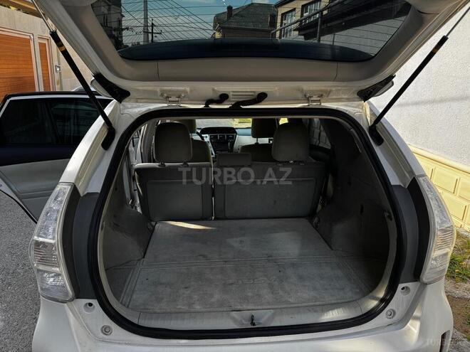 Toyota Prius V 2012, 350,000 km - 1.8 l - Bakı