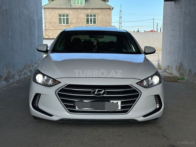 Hyundai Elantra 2017, 150,000 km - 2.0 л - Bakı