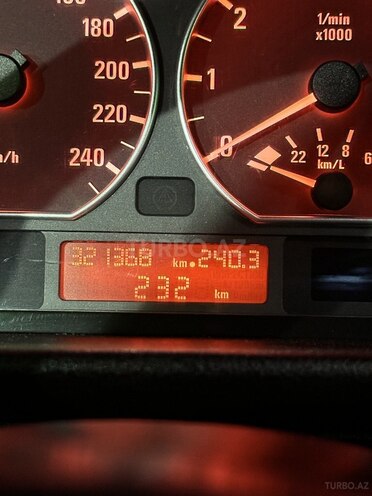 BMW 320 2004, 321,368 km - 2.2 l - Bakı