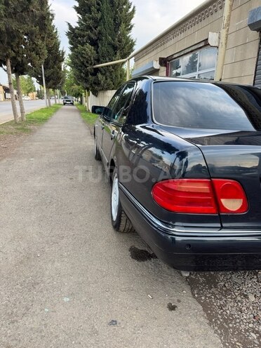Mercedes E 230 1996, 345 km - 2.3 l - Ağstafa