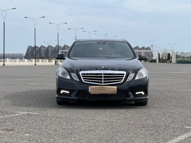 Mercedes E 250 2010, 285,000 km - 1.8 l - Bakı