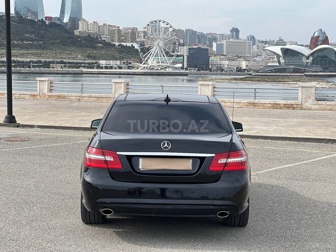 Mercedes E 250 2010, 285,000 km - 1.8 l - Bakı