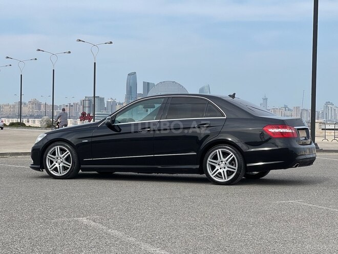 Mercedes E 250 2010, 285,000 km - 1.8 l - Bakı