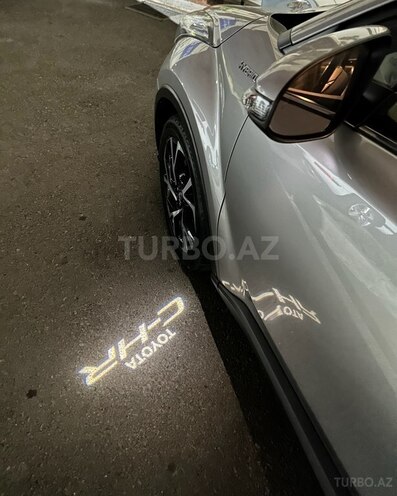 Toyota C-HR 2022, 50,000 km - 1.8 l - Bakı
