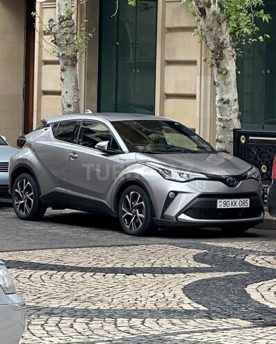 Toyota C-HR 2022, 50,000 km - 1.8 l - Bakı