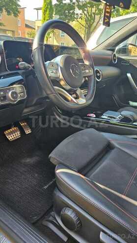 Mercedes A 180 2020, 65,000 km - 1.6 l - Bakı