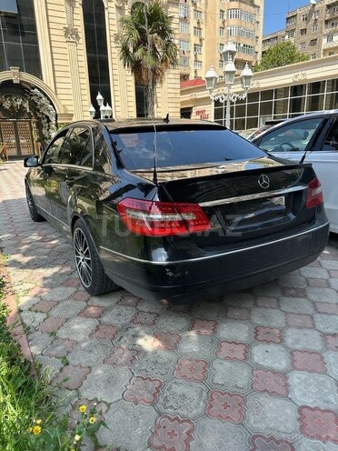 Mercedes E 220 d 2009, 24,500 km - 2.2 l - Bakı