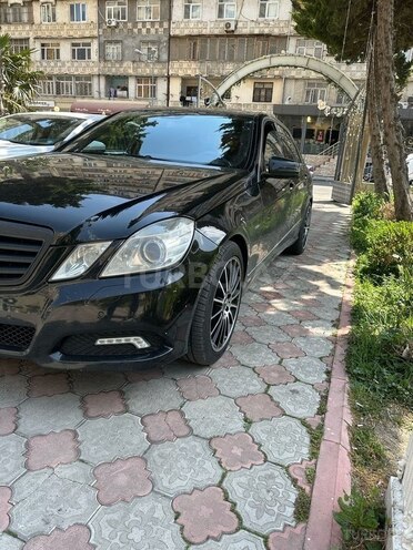 Mercedes E 220 d 2009, 24,500 km - 2.2 l - Bakı