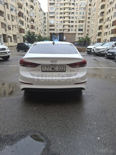 Hyundai Avante 2015, 150,000 km - 1.6 l - Bakı
