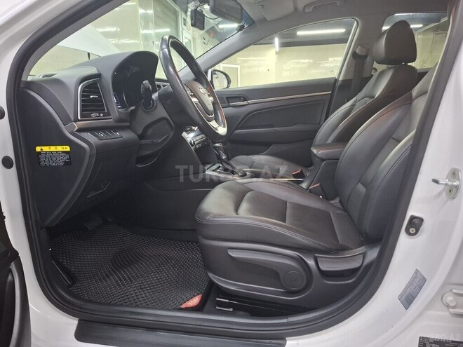 Hyundai Avante 2015, 150,000 km - 1.6 l - Bakı