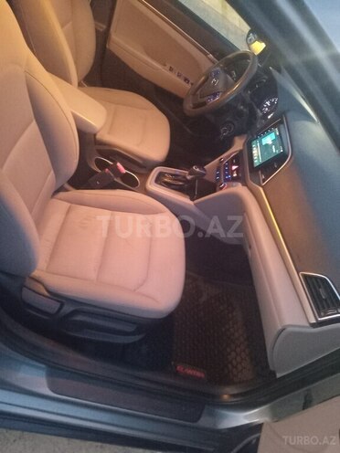 Hyundai Elantra 2017, 128,000 km - 2.0 л - Şəmkir