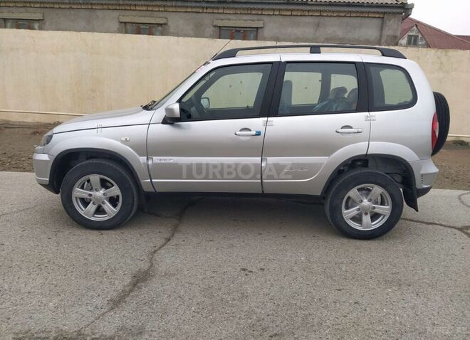 Chevrolet Niva 2017, 21,500 km - 1.7 l - Bakı