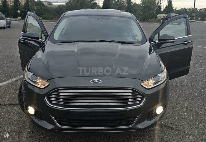 Ford Fusion (North America) 2015, 231,746 km - 2.0 l - Sumqayıt