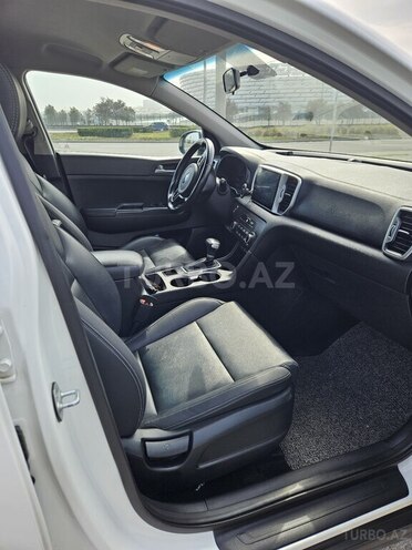 Kia Sportage 2017, 177,000 km - 2.0 l - Bakı