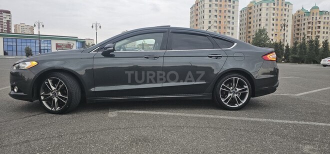 Ford Fusion (North America) 2015, 231,746 km - 2.0 l - Sumqayıt