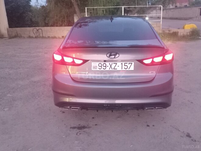 Hyundai Elantra 2017, 128,000 km - 2.0 л - Şəmkir