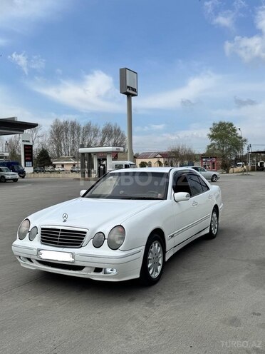 Mercedes E 220 d 1999, 450,000 km - 2.2 l - Bakı