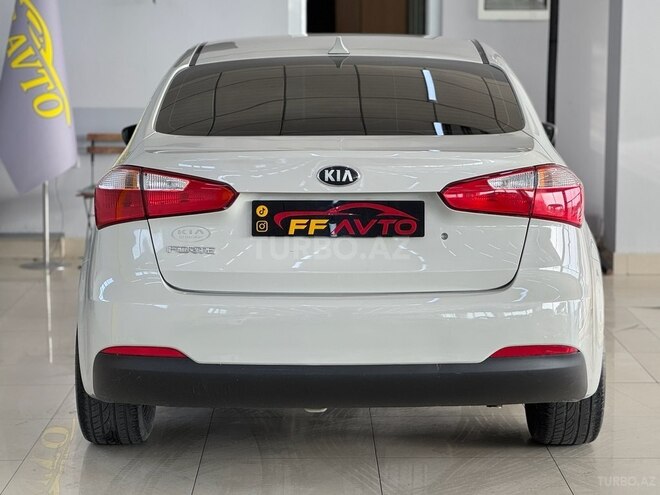 Kia Forte-7